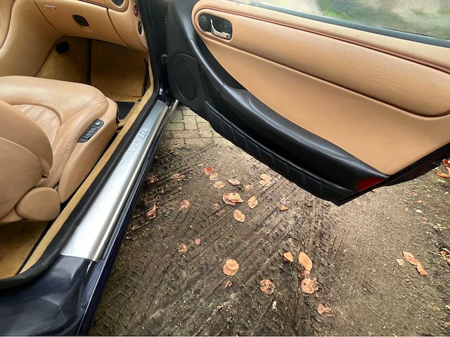 2000 maserati 3200gt v8 - boomerang lights - zeldzame klassieker - afbeelding 47 van  72