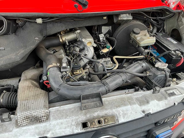 2000 mercedes benz 312d brandweerwagen bestelwagen - afbeelding 3 van  16