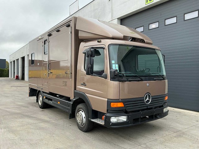 2000 mercedes-benz 815 paardenwagen - afbeelding 23 van  67