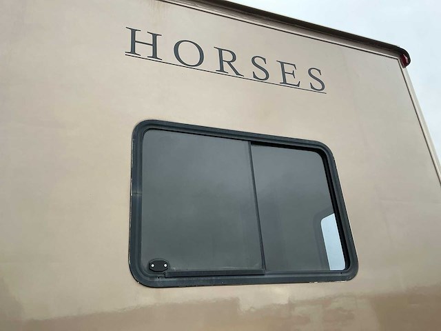 2000 mercedes-benz 815 paardenwagen - afbeelding 67 van  67