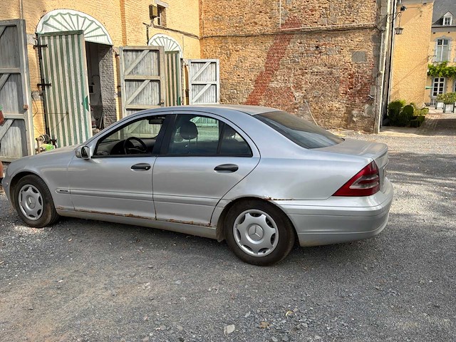 2000 mercedes c220 cdi sedan - afbeelding 11 van  17