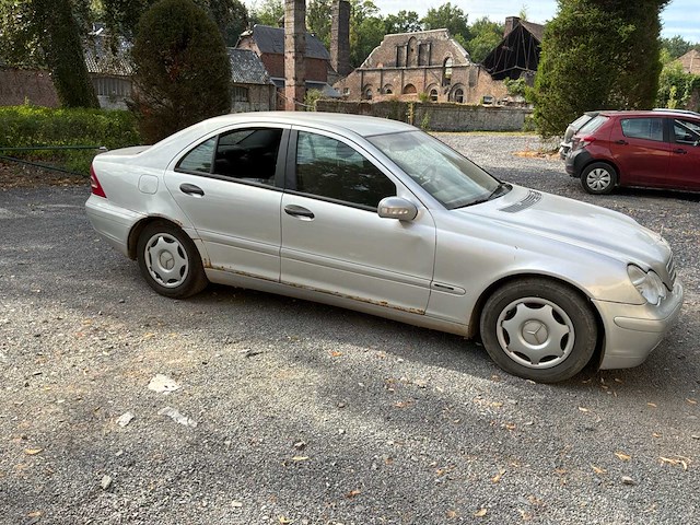 2000 mercedes c220 cdi sedan - afbeelding 13 van  17