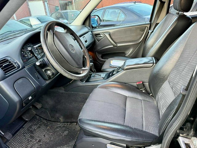 2000 mercedes ml270 2.7cdi personenauto - afbeelding 15 van  15