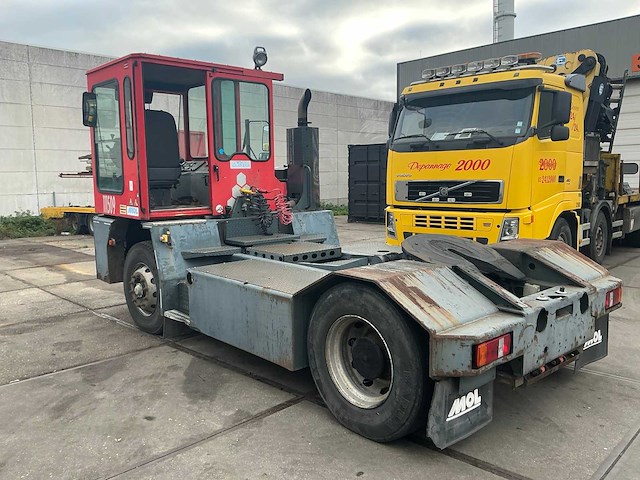 2000 mol yt200 4x2 terminal trekker (74023-38) - afbeelding 17 van  19