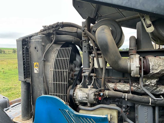 2000 new holland 8670 dt 4wd landbouwtractor - afbeelding 29 van  45