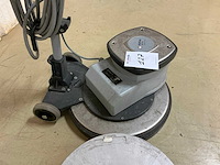 2000 nilfisk 421 a vloerreiniger - afbeelding 4 van  10