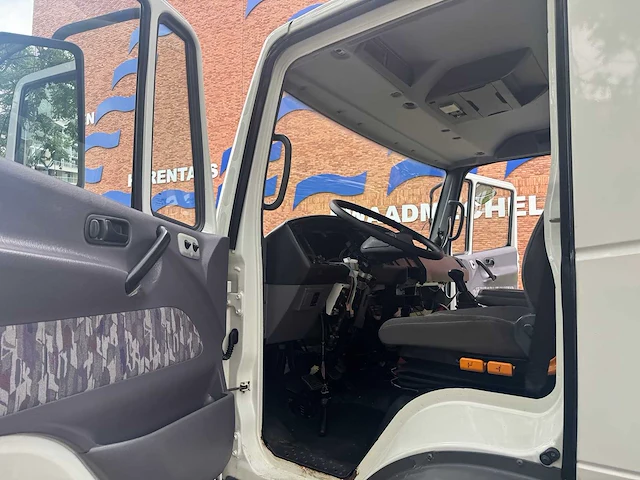 2000 nissan atleon - export - handel - laadklep + lift - afbeelding 8 van  20