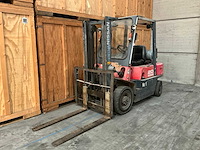 2000 nissan pj02 vorkheftruck - afbeelding 1 van  12