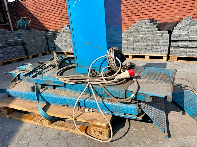 2000 omcn art.706 elektrohydraulische schaarhefbrug - afbeelding 10 van  10