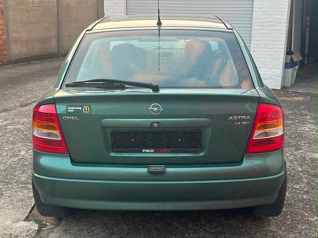 2000 opel astra 1.4 16v - schuifdak - afbeelding 14 van  19