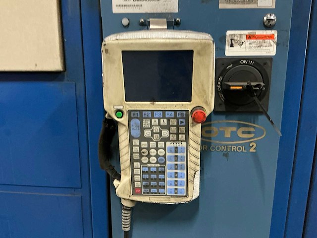 2000 otc dr4200l lasrobot opstelling - afbeelding 10 van  25