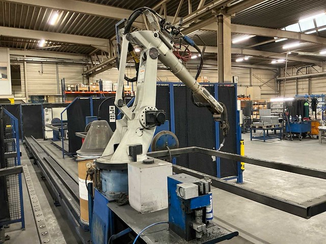 2000 otc dr4200l lasrobot opstelling - afbeelding 3 van  25