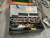 2000 ridgid 690 draadsnijmachine - afbeelding 1 van  9