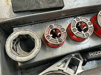 2000 ridgid 690 draadsnijmachine - afbeelding 5 van  9