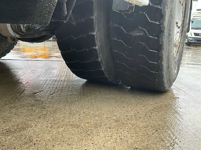 2000 scania vrachtwagen haaksysteem - functioneel - afbeelding 9 van  56