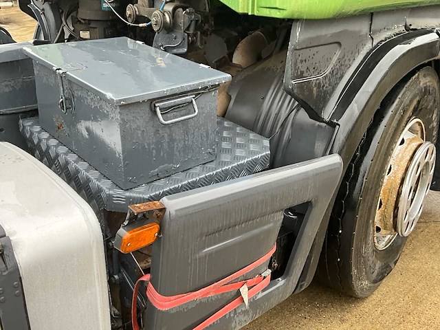 2000 scania vrachtwagen haaksysteem - functioneel - afbeelding 22 van  56