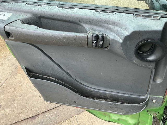 2000 scania vrachtwagen haaksysteem - functioneel - afbeelding 9 van  28