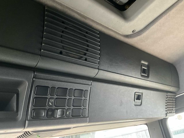 2000 scania vrachtwagen haaksysteem - functioneel - afbeelding 15 van  28