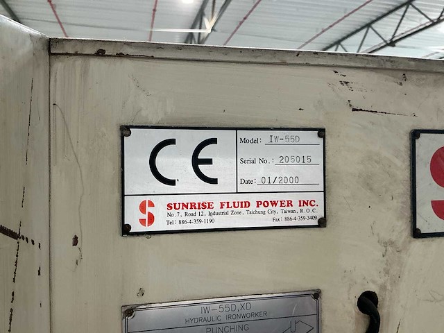 2000 sunrise iw-55d pons- en knipmachine - afbeelding 11 van  12