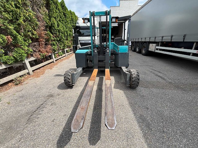 2000 terberg - kubota motor zijlader - heftruck - kooi reachforks - afbeelding 21 van  22