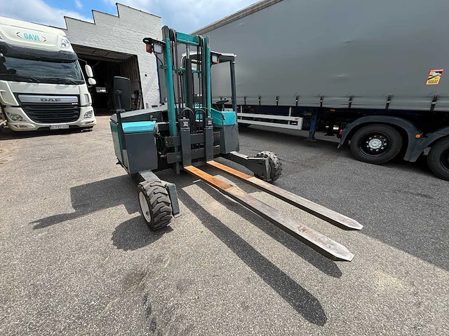 2000 terberg - kubota motor zijlader - heftruck - kooi reachforks - afbeelding 20 van  22