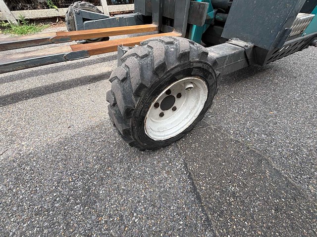 2000 terberg - kubota motor zijlader - heftruck - kooi reachforks - afbeelding 4 van  4