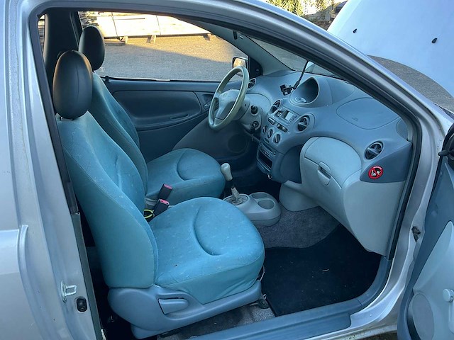 2000 toyota yaris 1.0 benzine - afbeelding 14 van  48
