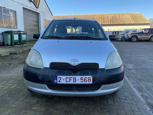 2000 toyota yaris 1.0 benzine - afbeelding 11 van  48