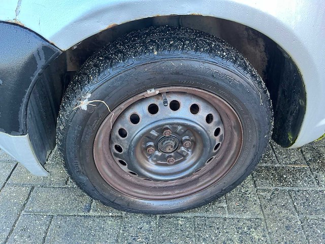 2000 toyota yaris 1.0 benzine - afbeelding 24 van  48