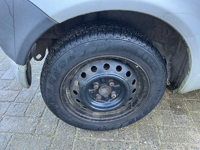 2000 toyota yaris 1.0 benzine - afbeelding 26 van  48