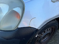 2000 toyota yaris 1.0 benzine - afbeelding 28 van  48