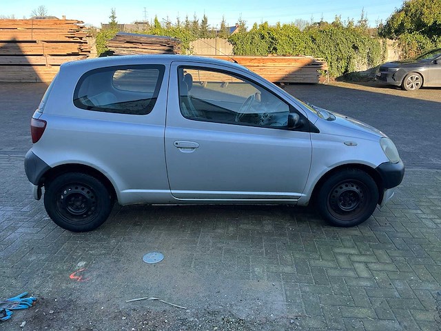 2000 toyota yaris 1.0 benzine - afbeelding 33 van  48