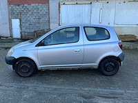 2000 toyota yaris 1.0 benzine - afbeelding 47 van  48