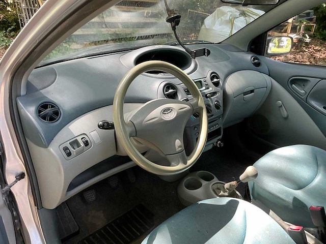 2000 toyota yaris - afbeelding 7 van  23