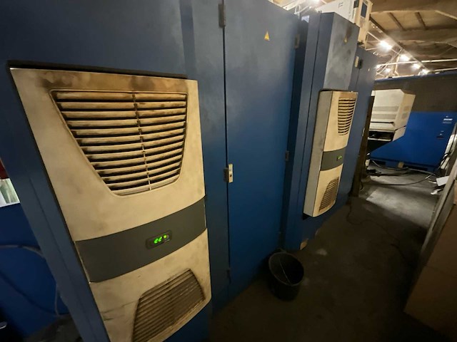 2000 trumpf trumatic 600l lasersnijmachine - afbeelding 31 van  35