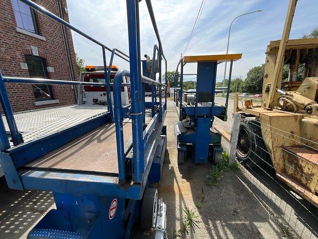 2000 upright inc sl20 luchtwerkplatform (2x) - afbeelding 18 van  23