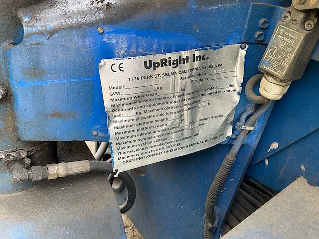 2000 upright inc sl20 luchtwerkplatform (2x) - afbeelding 4 van  7