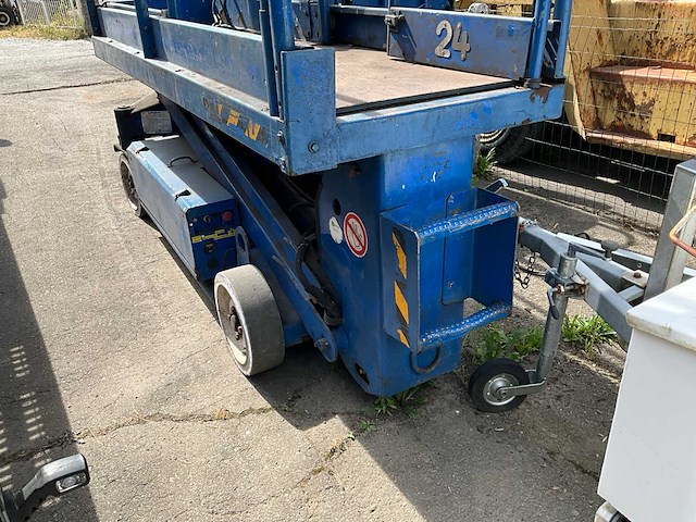 2000 upright inc sl20 luchtwerkplatform (2x) - afbeelding 7 van  7