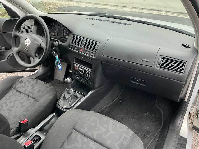 2000 volkswagen golf 4 benzine - afbeelding 2 van  27