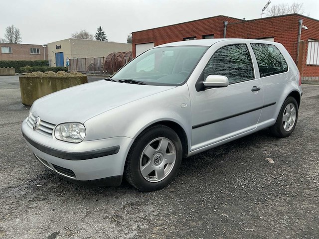 2000 volkswagen golf 4 benzine - afbeelding 1 van  27