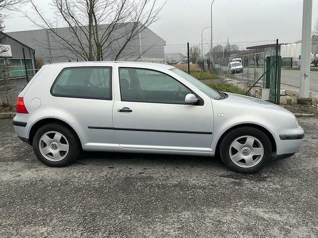 2000 volkswagen golf 4 benzine - afbeelding 19 van  27