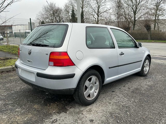 2000 volkswagen golf 4 benzine - afbeelding 22 van  27