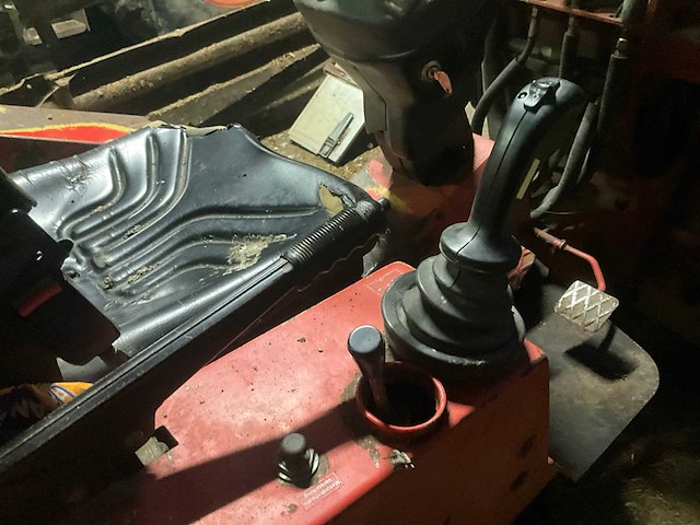 2000 weideman hoftrac 1370 p43 kniklader - afbeelding 8 van  20