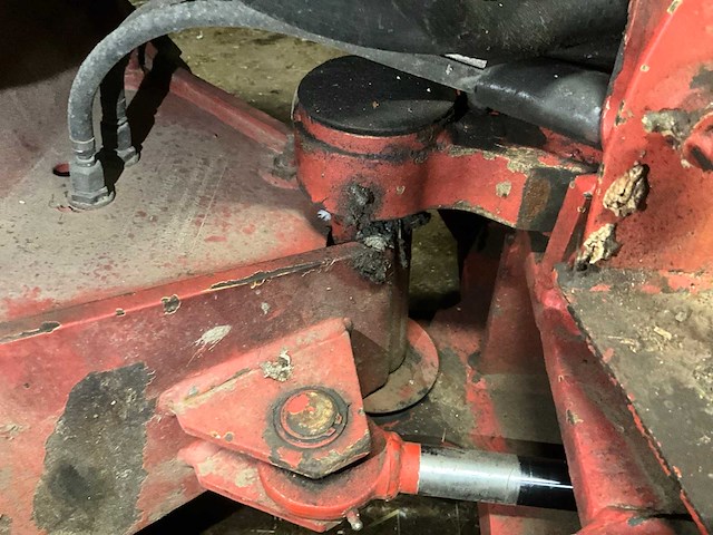 2000 weideman hoftrac 1370 p43 kniklader - afbeelding 13 van  20