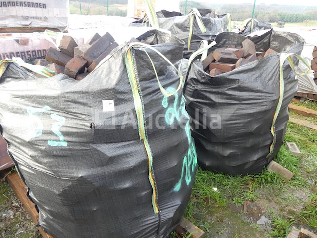 2000 zwarte bruinbist nelissen bakstenen - afbeelding 6 van  6