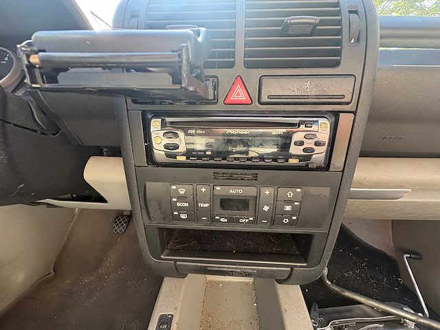 2001 - audi - a2 - 1.4 - car - afbeelding 13 van  21