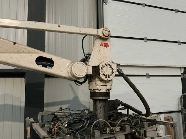 2001 abb robotics ab irb640 m98 industriële robot - afbeelding 8 van  10