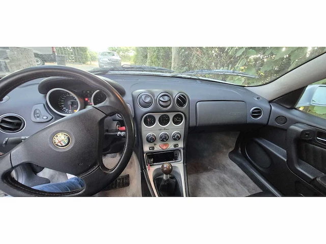 2001 alfa romeo gtv - personenauto - afbeelding 17 van  29