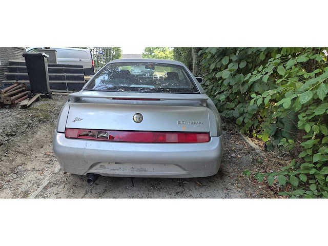 2001 alfa romeo gtv - personenauto - afbeelding 7 van  11