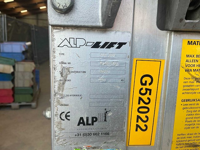 2001 alp-lift lmc380 manueel bediende bouwlift - afbeelding 5 van  5